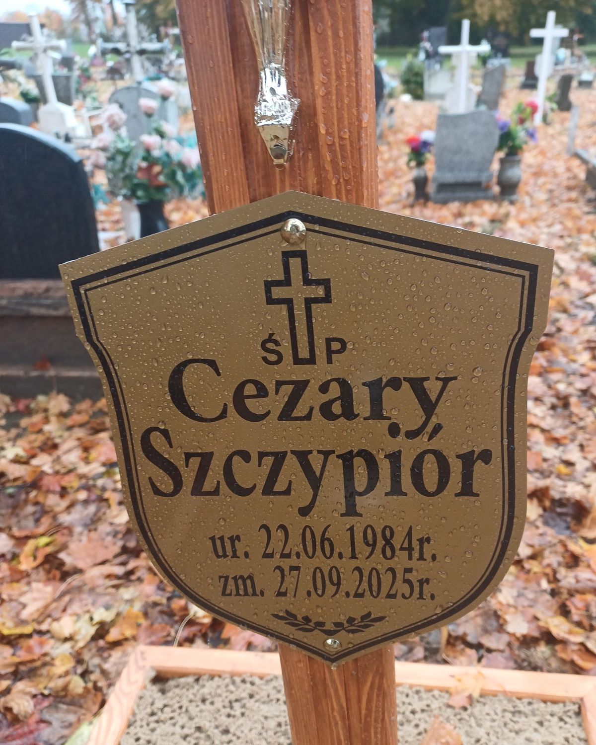 Grób Cezary Szczypiór