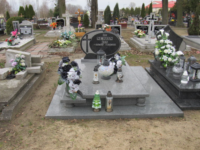 Grób Marianna Nejman