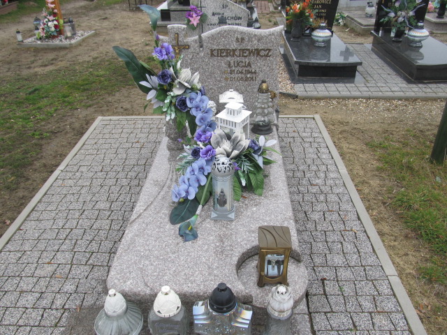 Grób Władysław Kierkiewicz
